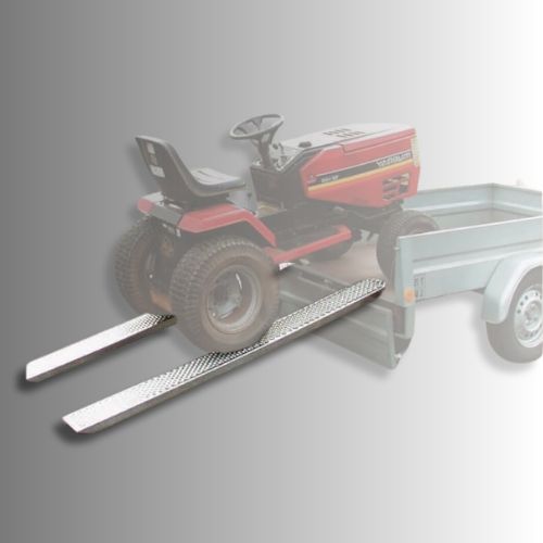 Nájazdové lyžiny 2.5 metra