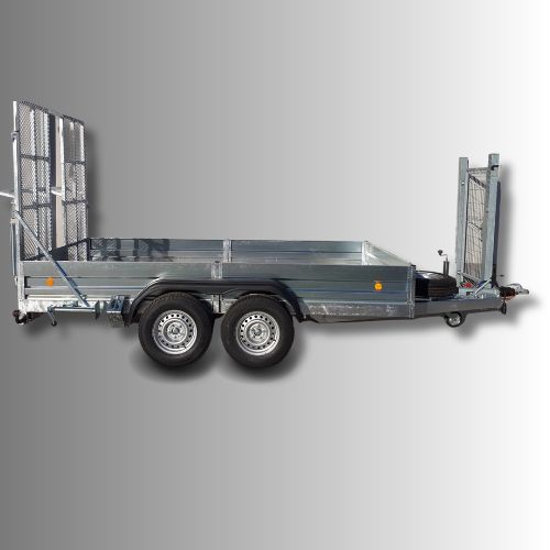 Prepravníky stavebných strojov do 3500 kg s bočnicami a čelom