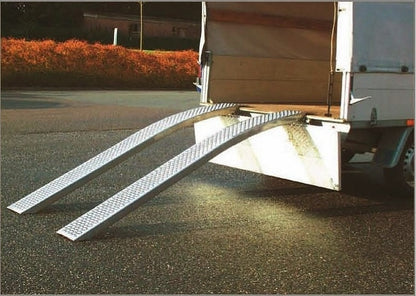 Nájazdové lyžiny 1000 kg 2m lomené