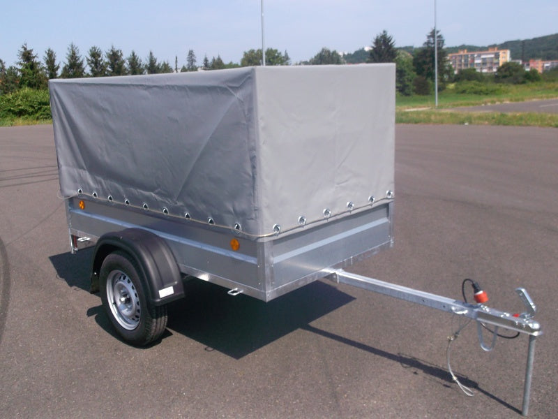 Plachtová nadstavba na prívesný vozík.