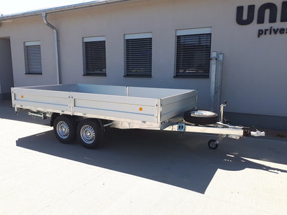 Brzdený príves dvojnápravový 2000kg - 2000x5000 kolesá pod