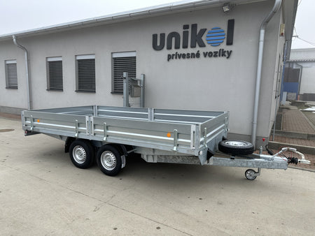 Brzdený príves dvojnápravový 2000kg - 2000x5000 kolesá pod