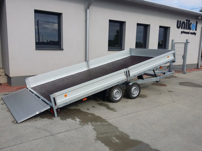 Prívesný vozík brzdený dvojnápravový výklopný hydraulický 3500kg 2100x4500