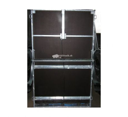 Prívesný vozík do 750 kg plechové bočnice.