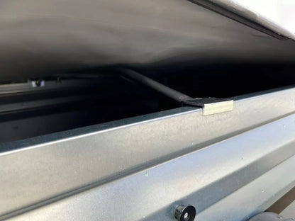 Priečnik hliníkový plachtový